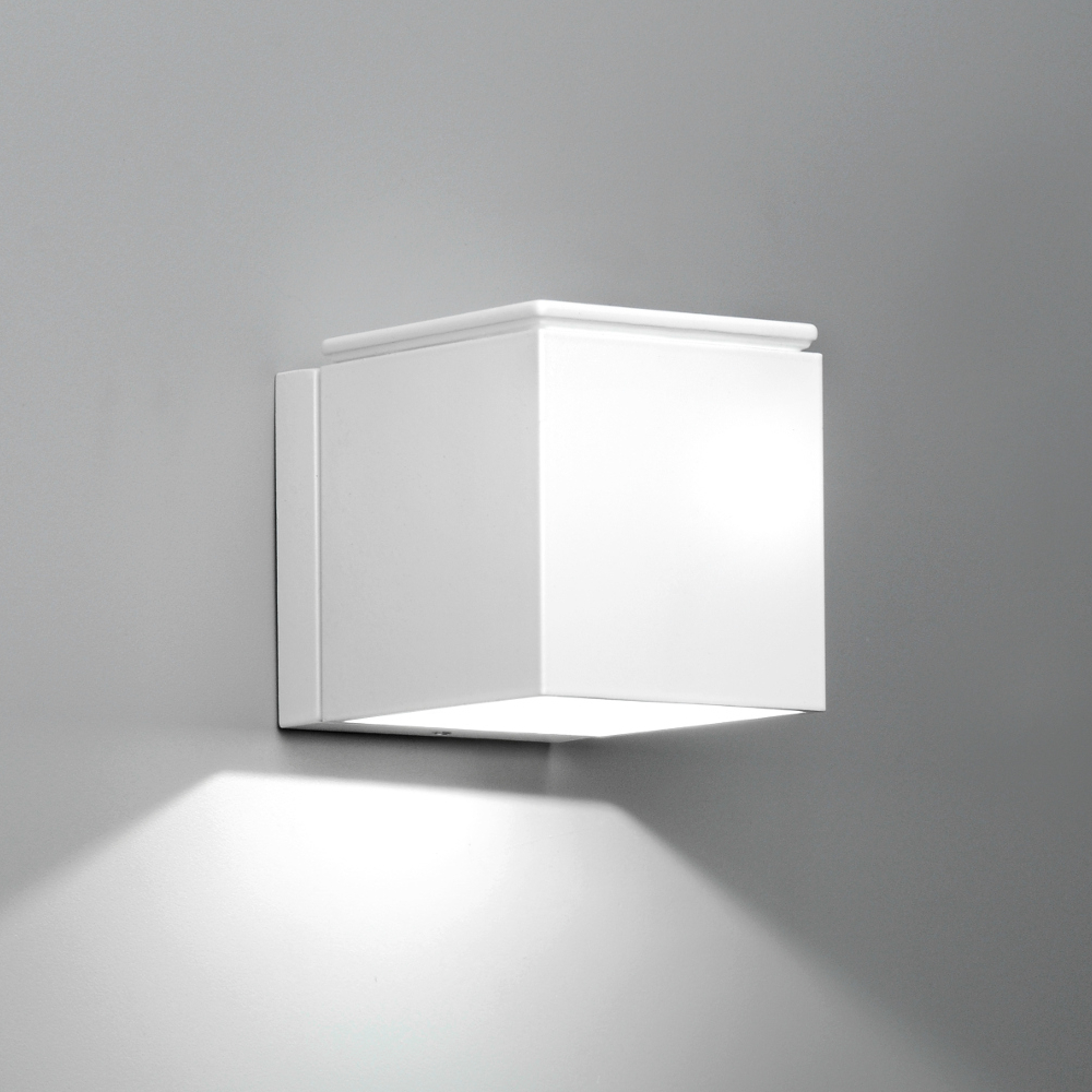 Dau by Milan – 2″ x 2 1/16″ Surface, Downlight offers quality European interior lighting design | Zaneen Design