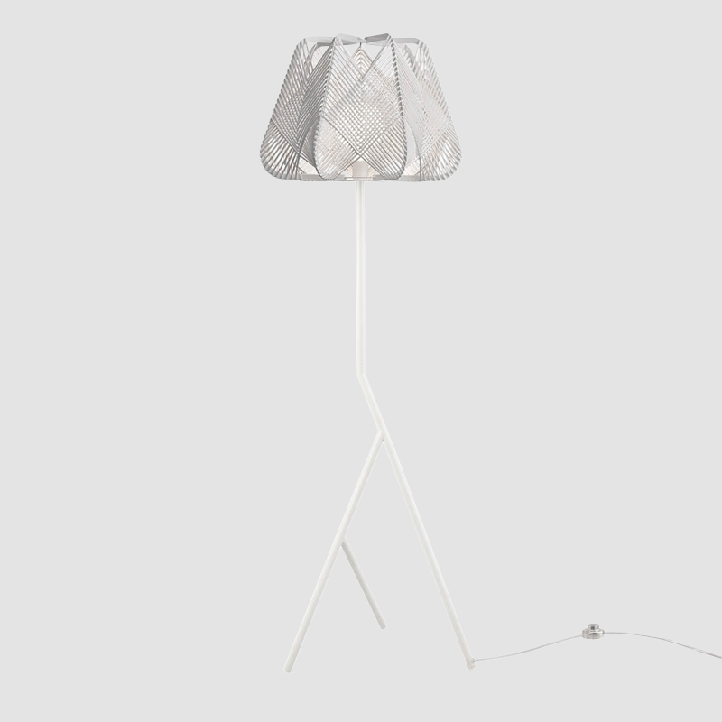 Onna by Ole – 20 1/2″ x 65 3/8″ Portable, Ambient offers quality European interior lighting design | Zaneen Design