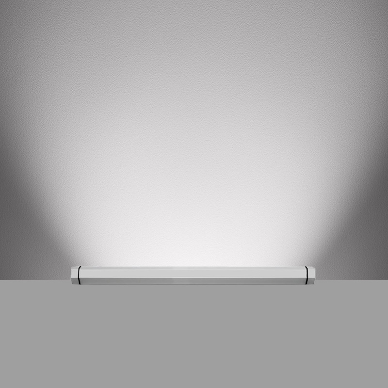 Esagono by Platek - Exterior surface light designed for extreme flexibility orientable either horizontally or vertically