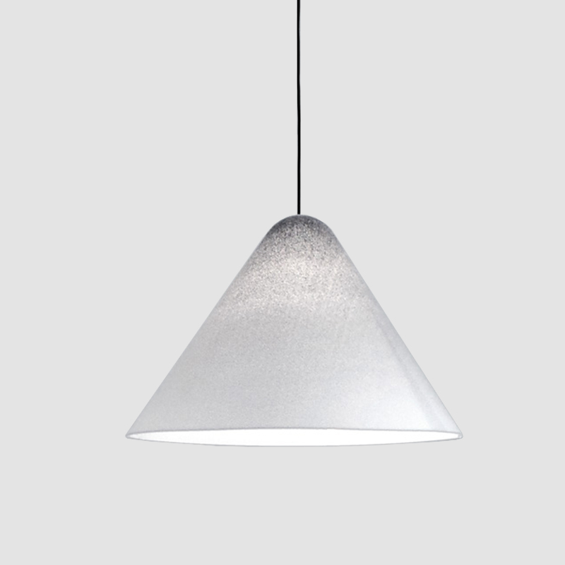 Konica by Fambuena - Pendant lamp made from Metal and Methacrylate in a translucent finish