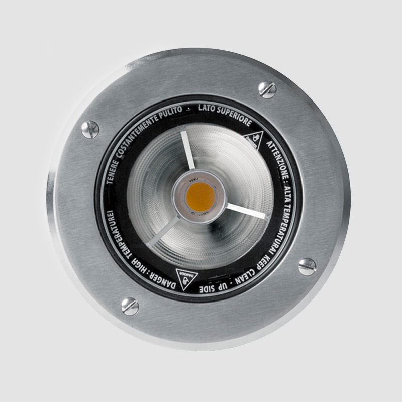 Olodum by Side - Exterior recessed lights for in-ground, wall, and ceiling installation
